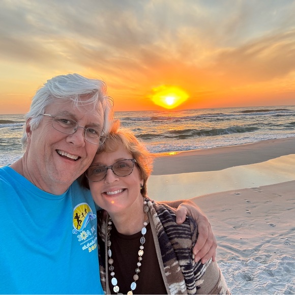 Meet your Posher, Carolyn - Picture 2 of 11